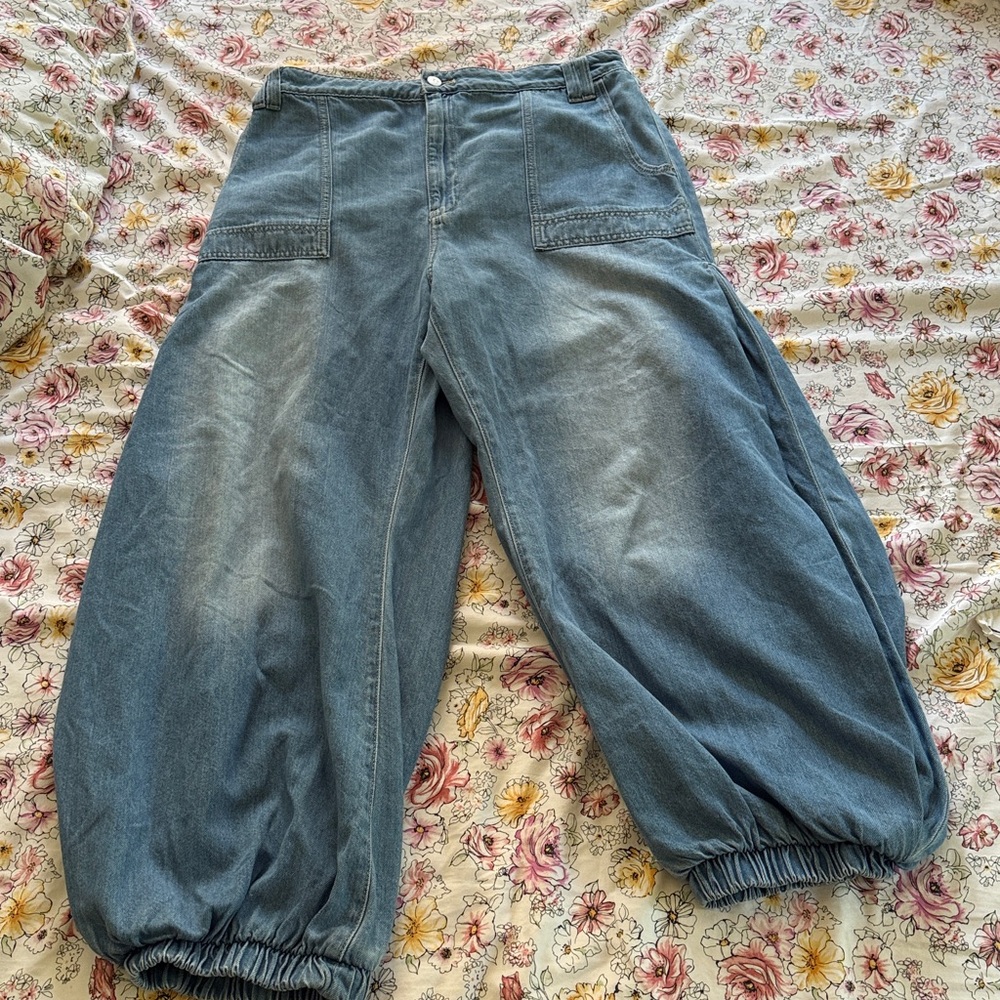 Pilcro Light Blue Denim Free People jeans size 32